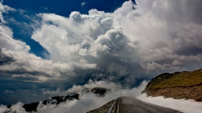 Autorităţile au o săptămână să deschidă Transalpina