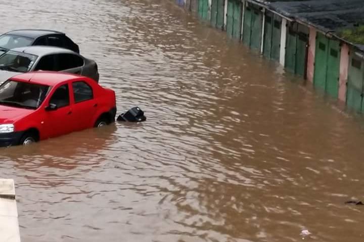 Judeţul Caraş-Severin îşi revine după dezastru. Apele s-au retras, începe evaluarea pagubelor