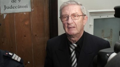 Victor Atanasie Stănculescu, unul dintre cei mai controversaţi politicieni români a murit