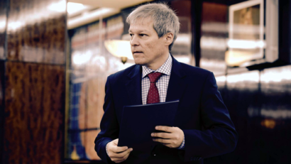 Cioloș: Am contestat din nou legea pensiilor speciale la CCR