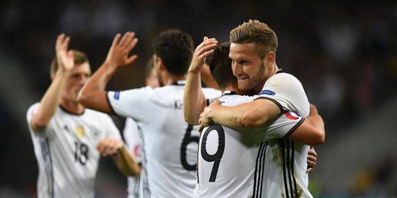 [VIDEO] Germania – Ucraina 2-0. Mustafi și Schweinsteiger au adus succesul nemților