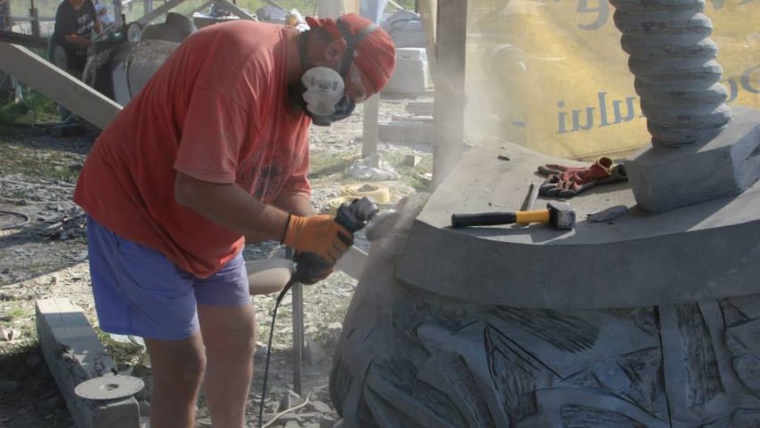 Tabăra Internațională de sculptură în andezit de la Caransebeș la ultima ediţie