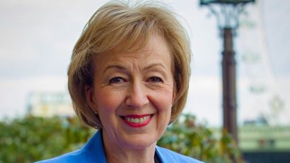 Andrea Leadsom se retrage din cursa pentru postul de prim-ministru