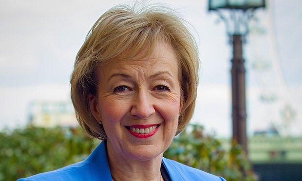 Andrea Leadsom se retrage din cursa pentru postul de prim-ministru