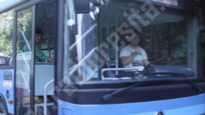 [FOTO] Autobuzele circulă din nou în Băile Herculane !