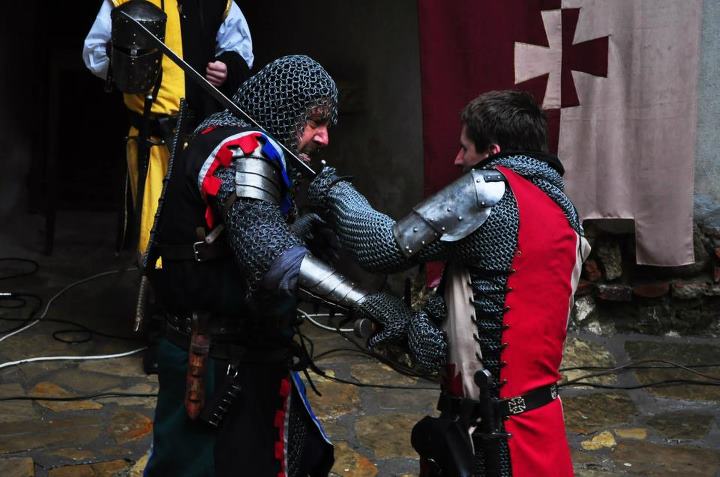 Vino și tu la spectacolul medieval de la Timişoara. Un cavaler va lupta pentru tine!