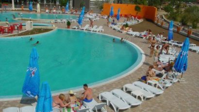 Patronii din turism propun implementarea unui nou program guvernamental intitulat „Prima Piscină”