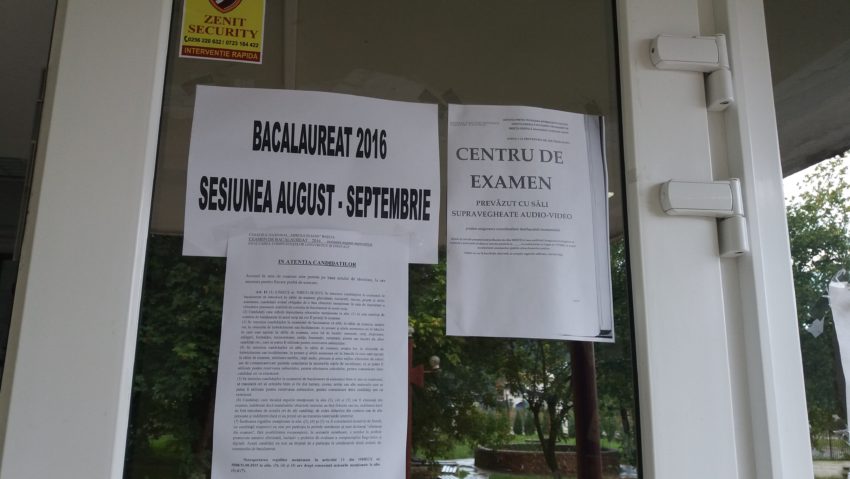 Bacalaureat de toamnă: Elevii trebuie să demonstreze că nu trecut prin liceu „ca gâscă prin apă”