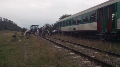 [FOTO] Accident feroviar în Brașov: Un tren cu călători a deraiat!