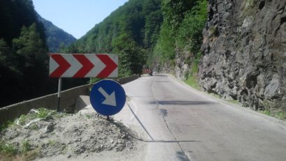 Trafic restricţionat până de Sfânta Mărie, pe Defileul Jiului