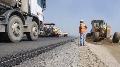 Traficul rutier se intensifică de la oră la oră. Deocamdată nu sunt probleme