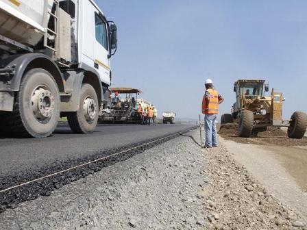 Traficul rutier se intensifică de la oră la oră. Deocamdată nu sunt probleme