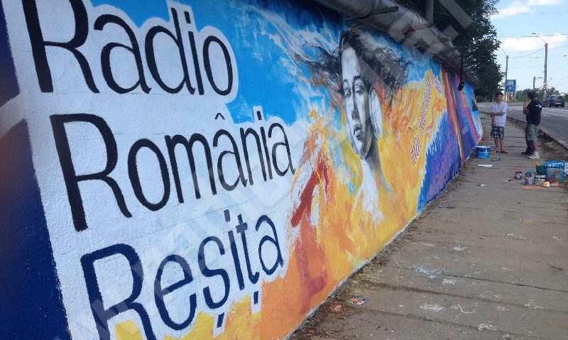 [FOTO-VIDEO] Radio România Reșița vă colorează de 20 de ani viața pe calea undelor. Acum și vizual!