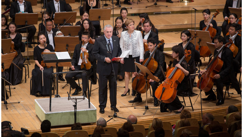 [FOTO] RadiRo a început cu o premieră: prezenţa unei orchestre simfonice din China