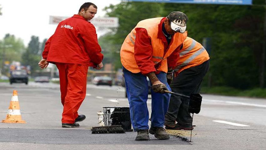 Primăria, nemulţumită de asfaltări: Au fost făcute de mântuială