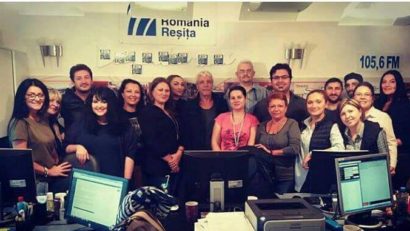 Premieră la RADIO REŞIŢA: Reporterii, redactorii şi crainicii joacă teatru – Coana Aglaia pe 105,6 FM