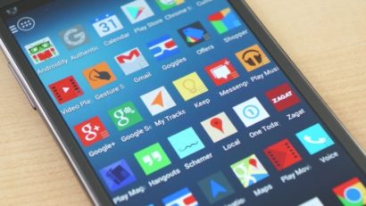 Sute de aplicaţii din Google Play sunt infectate. Programul malware care permite ascultarea telefoanelor