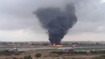 [FOTO] Avion prăbuşit în Malta. Cel puţin cinci persoane au murit