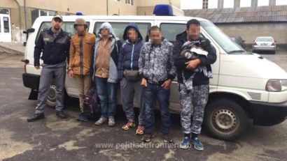 Poliţiştii români au dejucat planurile migranţilor care forţează graniţa cu Ungaria