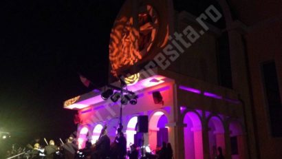 [FOTO-AUDIO] Seara magică la Reşiţa: Regal clasic al Filarmonicii Banatul cu prilejul Sărbătorii de la Palat