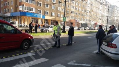 [FOTO] Accident pe trecerea de pietoni în faţă la Moto Velo