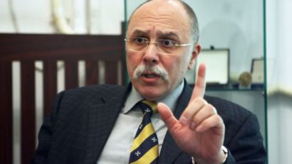 Profesorul de drept constituţional Gheorghe Iancu crede că eliminarea taxei radio-tv încalcă Constituţia