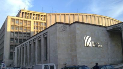 Asociaţia Română de Istorie a Presei solicită preşedintelui să nu promulge legea care anulează taxa radio-TV