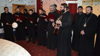 Caritas Deus Est – Colind filantropic la Oravița în pragul sărbătorilor de Crăciun