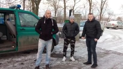 [FOTO-VIDEO] Frigul şi ninsoarea nu-i împiedică pe migranţi să forţeze frontiera de sud-vest