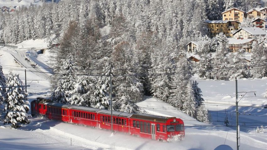 Bănăţenii pot ajunge cu Trenurile Zăpezii în staţiunile montane de pe Valea Prahovei sau Vatra Dornei