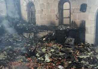 La doi ani după ce a fost incendiată, o biserică din Israel a fost redeschisă