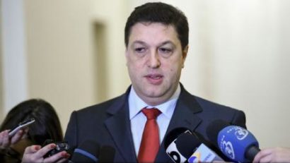 Senatul a respins procedura de urgenţă pentru proiectele de lege privind graţierea