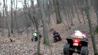 Două autovehicule de teren(ATV) furate din Franța, descoperite la frontiera Cenad!