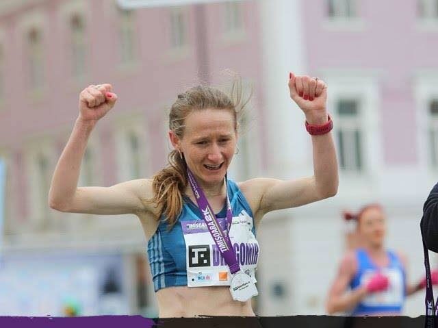 Atleta Liliana Dragomir de la CSM Reșița poate obține, la Viena, biletul pentru CM de la Londra