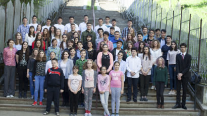 [FOTO] 32 de elevi de la Colegiul Național ,,Traian Lalescu” din Reșița vor reprezenta județul Caraș-Severin la olimpiadele naționale