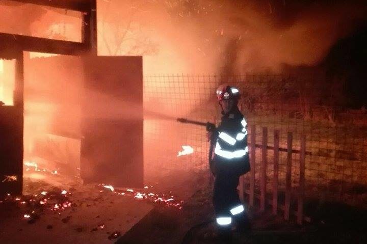 Incendiu la un laborator de preparare a cărnii din Vulcan