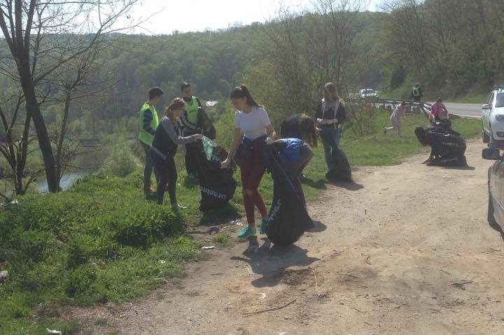 Lipsa de civism se transformă în indiferenţă