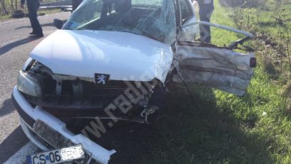 Grav accident rutier din cauza unei depăşiri neregulamentare