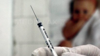 Vaccinarea copiilor în Caraş-Severin trece la un alt nivel! Organizaţia Mondială a Sănătăţii, DSP şi Unicef România vor interveni în 4 zone de risc!