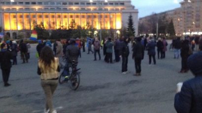 Din nou proteste în Piața Victoriei