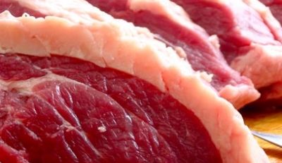 Carnea roşie şi preparatele din carne sub lupa inspectorilor sanitar-veterinari din Caraş-Severin