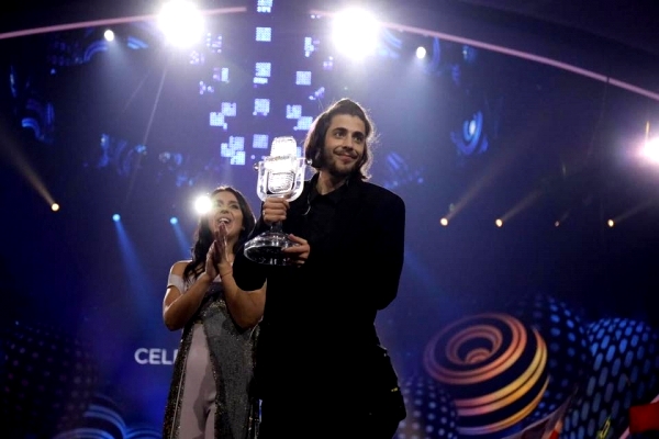 Salvador Sobral, din Portugalia, a câștigat finala Eurovision 2017!