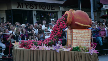 Carnavalul Florilor îi aşteaptă pe bănăţeni la Bela Crkva!