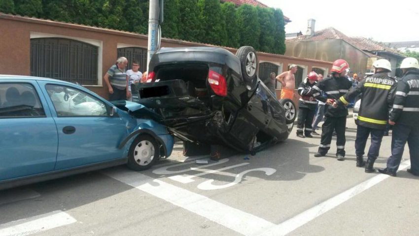 Accident cu trei victime în Drobeta Turnu-Severin