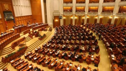 Sesiunea ordinară a Parlamentului începe cu alegerea noilor Birouri Permanente