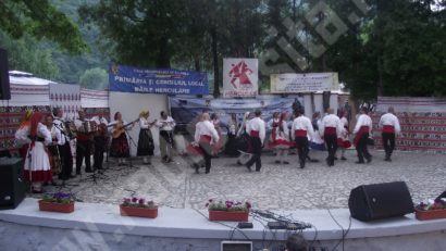 S-a lăsat cortina peste Festivalul de Folclor Hercules 2017