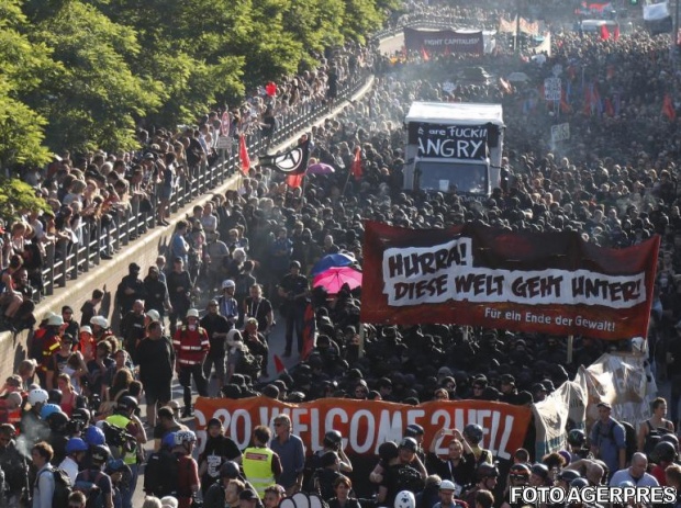 Proteste de amploare la Hamburg: Poliţia cere întăriri pentru a face faţă manifestaţiilor anti-G20