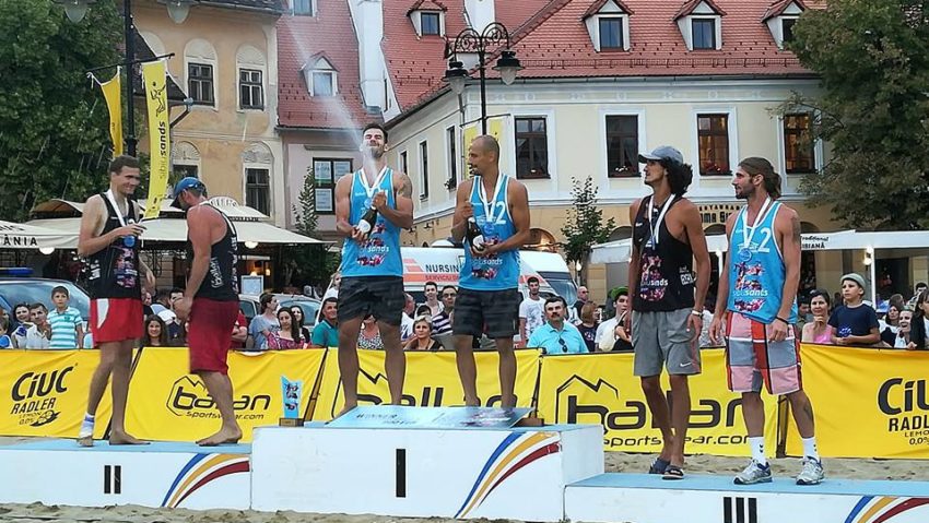 Studenții reșițeni au cucerit podiumul la Sibiu Sands