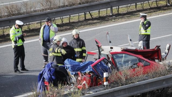 Trei români răniţi într-un accident în Italia: O femeie de 20 de ani, în stare foarte gravă