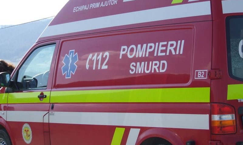 Accident rutier cu trei morți în Sinești. Două mașini și un tir implicate